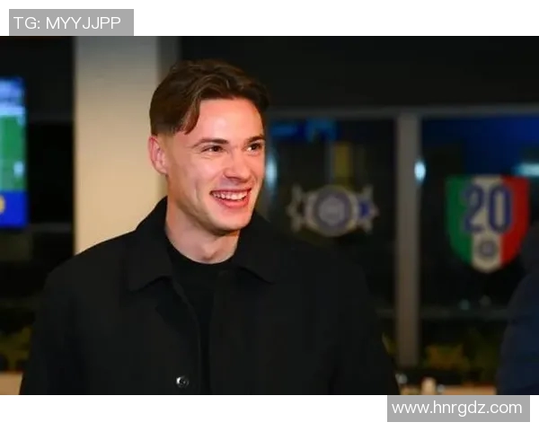 扎莱夫斯基全力备战河床比赛感谢全队合同买断后请大家聚餐庆祝 扎莱夫斯基全力备战河床比赛感谢全队合同买断后请大家聚餐庆祝