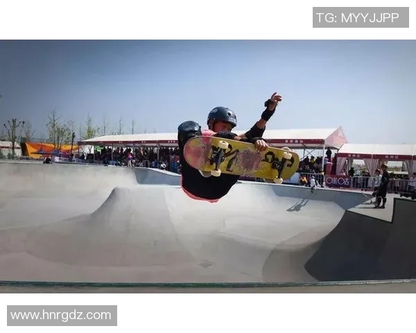 专访滑板女王张芳揭秘成功背后的努力与坚持之路