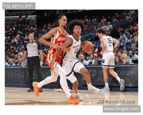 2015年NBA季后赛老鹰与灰熊的激烈对决回顾与分析